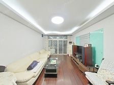 LAO王有钥匙,一楼大院子,采光好,无遮挡通风好,小区安静环