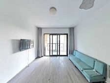 出售宝龙世家 简单 3室2厅2卫