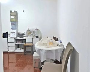 尹江岸小区3室1厅1卫南朝向230.0万元/套出售