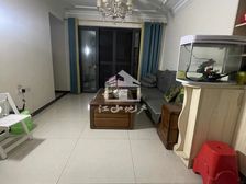 恒大翡翠华庭 公园 地铁口 中间楼层 南北朝向