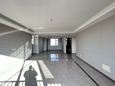 5室好楼层 降价急售 随时看房