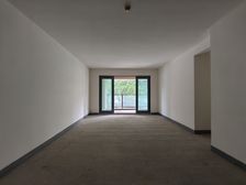 龙湖森屿 四房中庭朝南 中庭视野