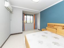 聚湖雅苑 3室2厅 精装修