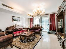 奥森公园南门 眼镜四居室 装修好 地暖 不临街 环境好