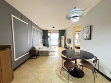 精装 3室 88平 南北通透 房东急置换 诚心出售