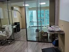 免费停车数码科技中心50至500平多套,有钥匙 59平2.2