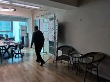 免费停车数码科技中心236平8万 220平5万一年起多套钥匙