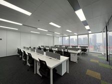 凤城十路地铁口(含税带家具)国央企品质(安静舒适办公)随时看