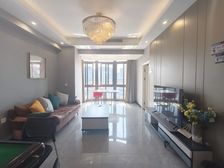 观音桥,对面就是茂业百货,出租都是5000及以上,性价比高