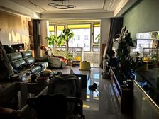 南北通透丽湖馨居3室2厅精装修