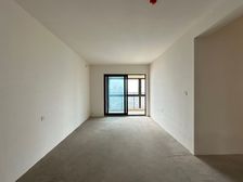 渝北区 华润公园九里玺悦B区 三房 93万