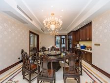 新出巨凝金水岸 精装修 特价急卖 随时看房