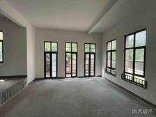 东钱湖卡纳湖谷法式双拼