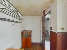 采光通风好,看房方便,业主诚售,好停车,满五年少税