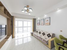 新出星河丹堤五区 精装修 好楼层 急卖 随时看房