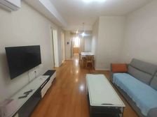 出售带花园的房子 享受独属于你的户外私人空间 看房随时