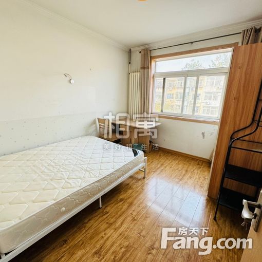 团结湖中路南一条·高楼层·3居室·次卧1