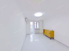 知春路82号 南北通透三居 人车分流 满五 车位充足