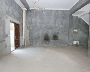 东边套毛坯排屋,地下室+车库,实用面积大,开启舒适生活!