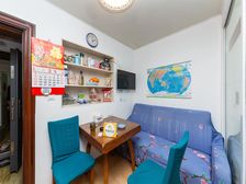 沪东新村 新出精装修 南北两房 中间3楼 看房随时方便