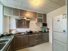 国际华城四村3房北精装真实好房