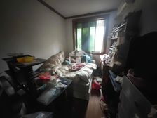 农垦局宿舍(七星路135号)2房2厅130万