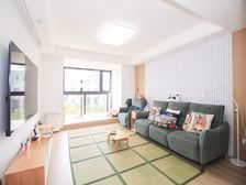贵峰苑4期商品大复式,/豪/装100万,装修1年领包入住,