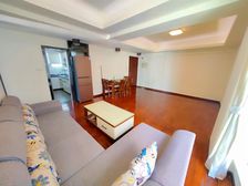 赛马场旁 跑马地花园 安静电梯三房 业主急售 送车位