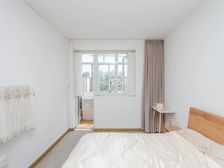 新出金杨三街坊一梯两户精装修一房非顶楼近地鉄