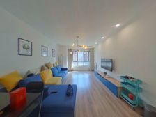 正荣润璟湾,3室2厅2卫,双阳台,落地窗