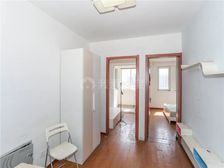 小区花园,全明,看房有钥匙。房东诚售,可以直接上进。才