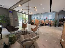 殷高西路丨精装修带家具,隔断已做,大小面积都有,环境优美