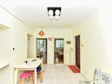 只此一套沧本振华直属十全街中间楼层两房朝南总价低带车库汽车位