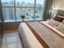 静安区,江苏路地铁旁(再次降价,行政公馆大平层)高区