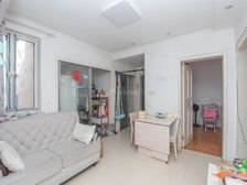靠内环三房朝南,采光好,一梯两户,南北通诚心出售,6号德平路