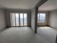 中梁壹号院4室2厅2卫南朝向260.0万元/套出售