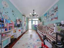 18号芳芯路,2000年商品房,新加坡设计师,满五v一