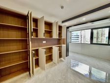 徐家汇美罗城核心(大平层,单价低)公司搬迁急售,可居住办公