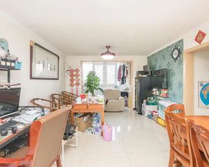 角门·京华苑·3室·1厅 满五 近地铁