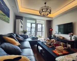 万科望庐花苑4室2厅2卫南朝向329.0万元/套出售