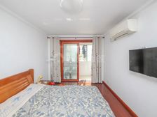 新出双南全明,带露台,近地鉄,满五,近出口,停车方便,视野好