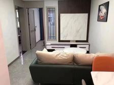 新城花园二房朝南精装有车库满二年