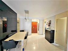 看东方明珠三件套,出门就是口!采光刺眼!房东诚售可看房。