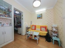 新上临沂四村,2房1厅,低楼层动迁置换老人选择