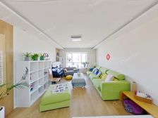 满两年 无增值税 精装修有产权车位 小区花园水系