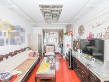 精装修 拎包及住带阁楼50平送! 视野好,业主非常诚心