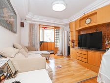 普陀真光路东旺公寓 南北通透两室三厅 满五住宅750万