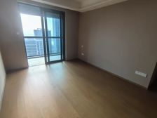 云潮中心 中等装修 姚江新城板块 套型方正合理 看房方便