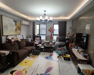 恒威君雅苑3室2厅1卫南朝向170.0万元/套出售