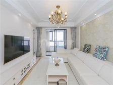 50万精装修未入住,有产权车位,2015年次新房,看中可谈